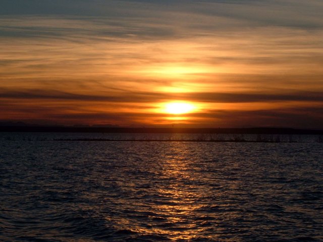 image amistad_sunset-jpg